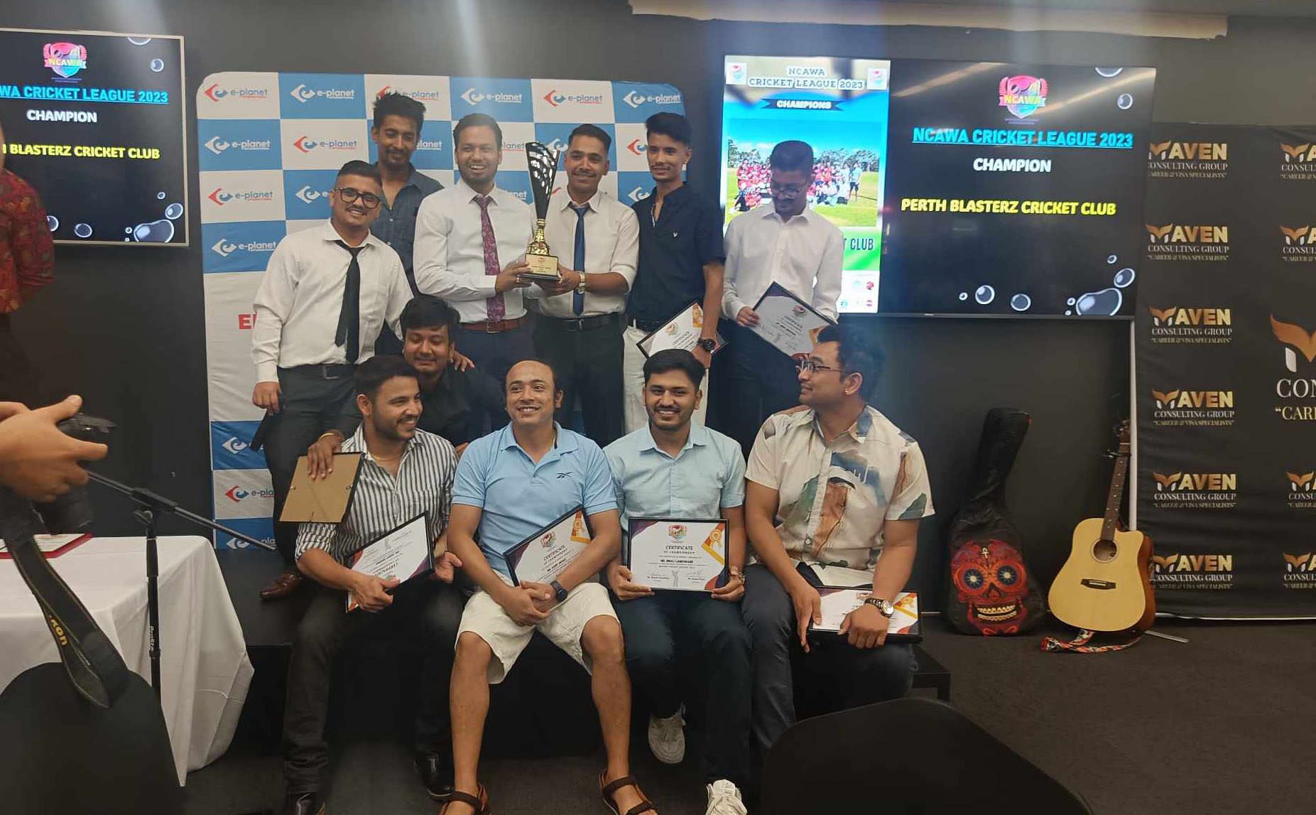 पर्थमा क्रिकेट : एनसीएडब्लुए क्रिकेट लिगका विजेतालाई अवार्ड हस्तान्तरण