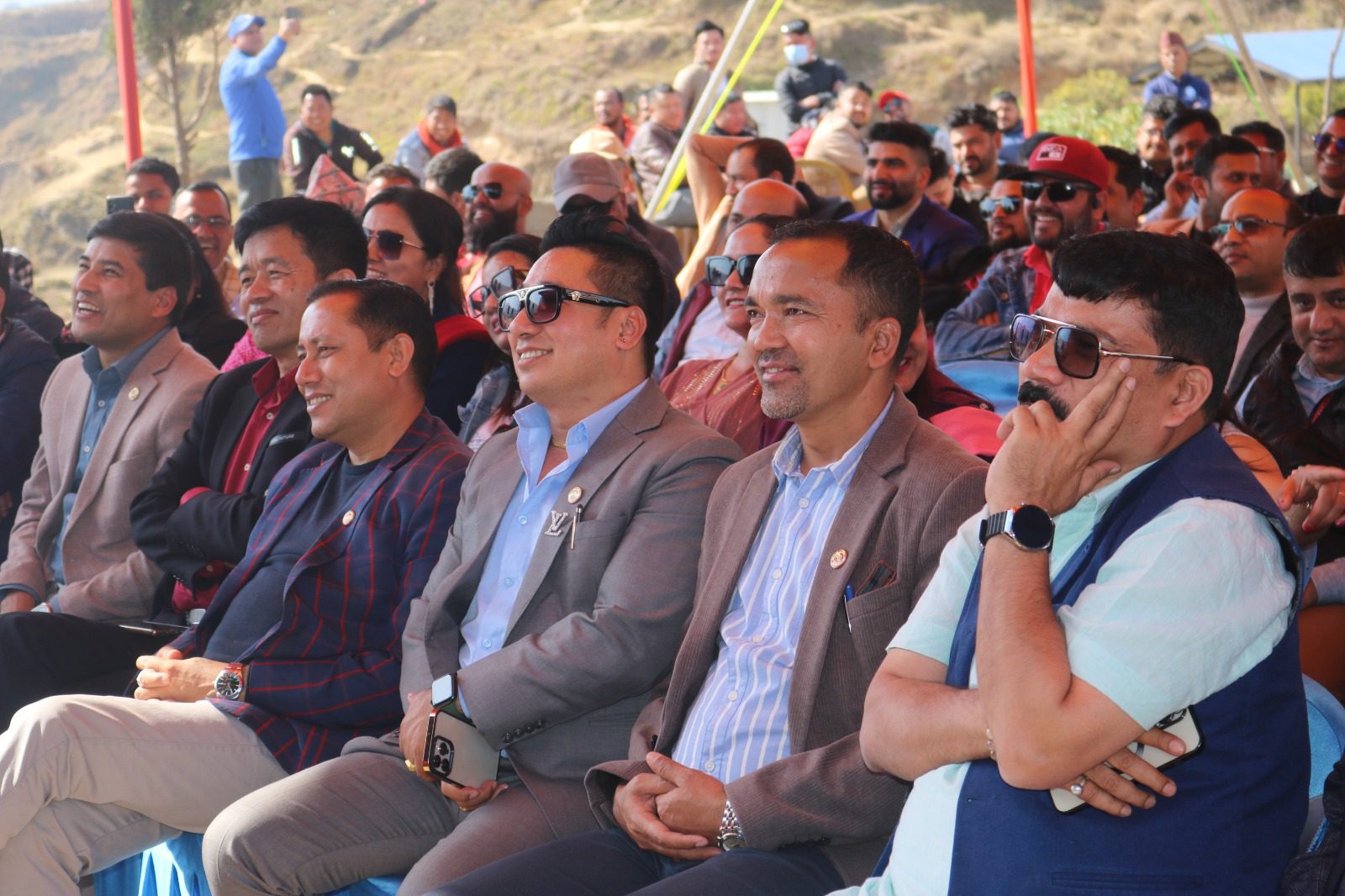 मञ्चको बनभोज कार्यक्रममा राष्ट्रिय कलाकारको बेजोड प्रस्तुती(फोटो फिचर)