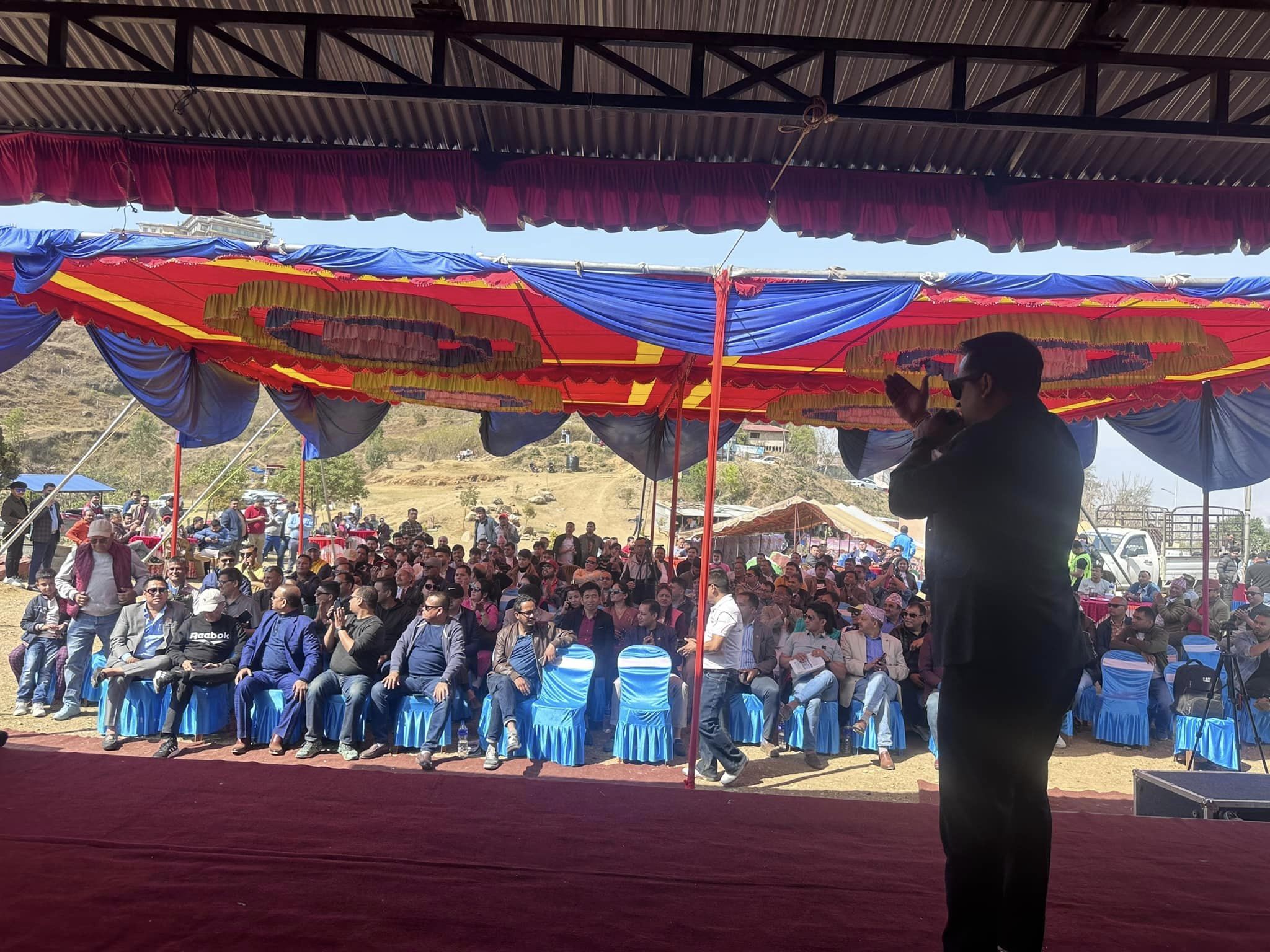 मञ्चको बनभोज कार्यक्रममा राष्ट्रिय कलाकारको बेजोड प्रस्तुती(फोटो फिचर)