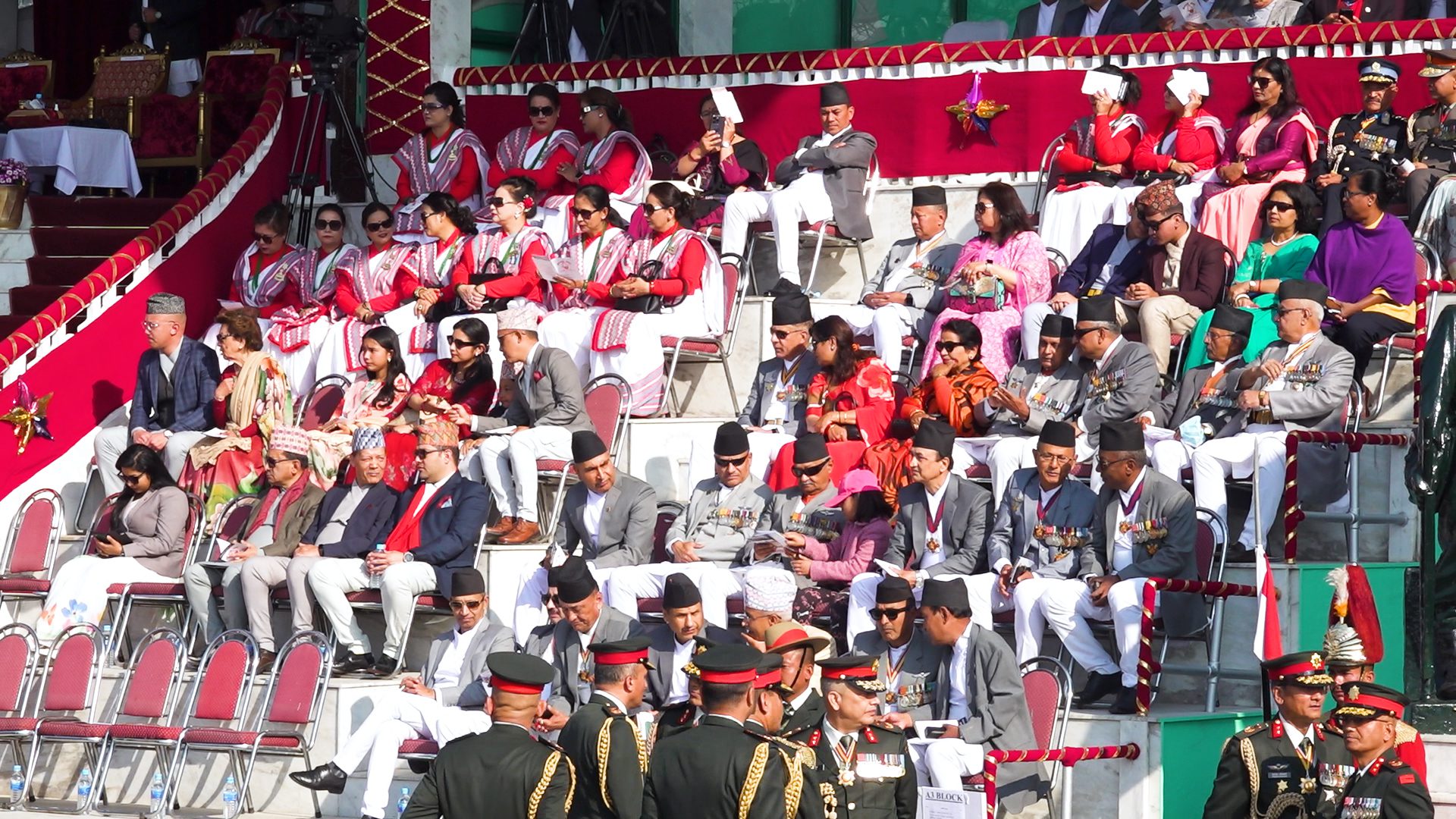 टुँडिखेलमा यसरी मनाइयो सेना दिवस (फोटो फिचर)