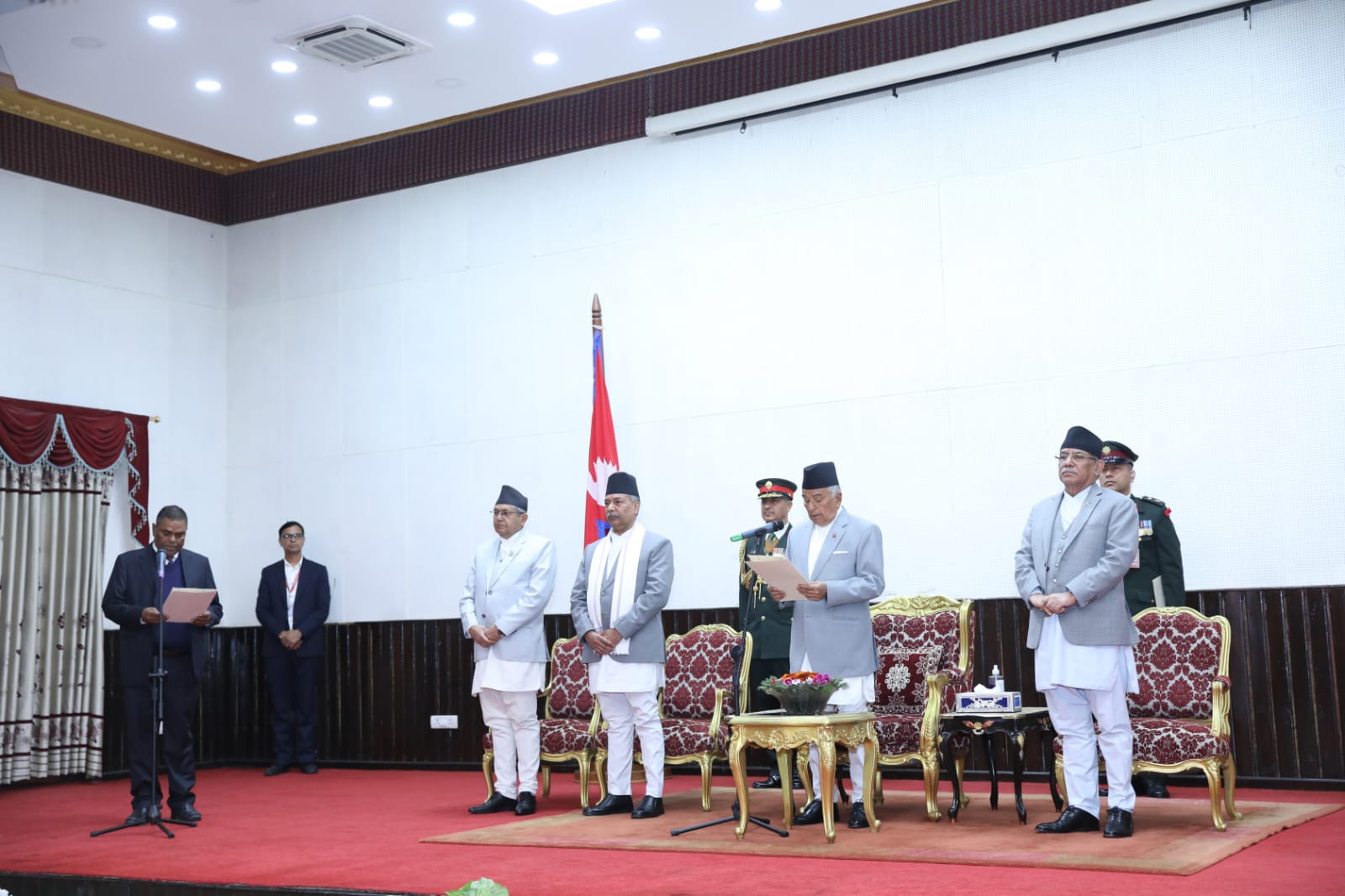 जसपा दुई मन्त्रालयसहित सरकारमा, उपेन्द्र यादव र नबलकिशोर साहले लिए सपथ