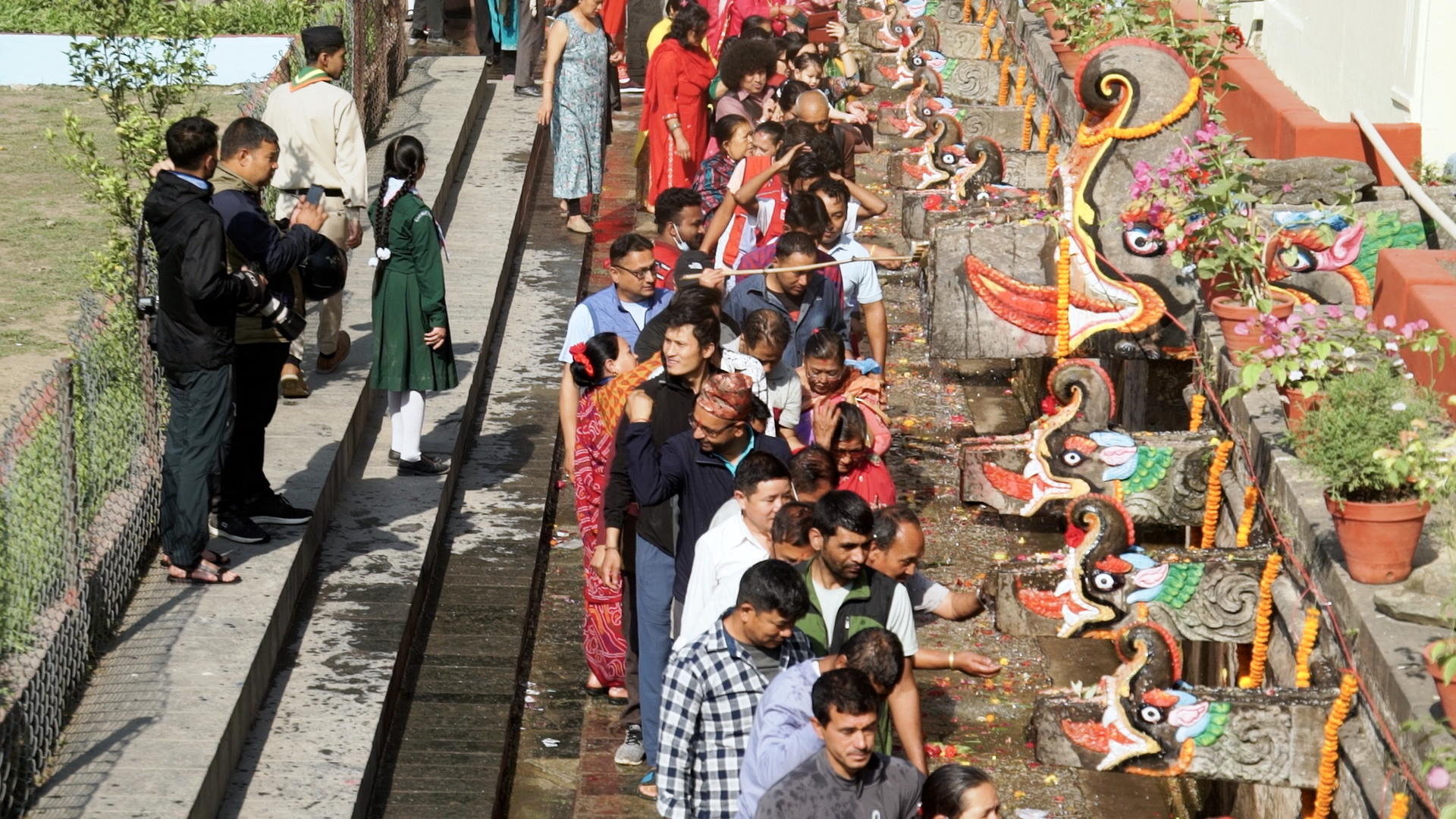 यस्तो देखियो बाइसधारा मेलाको रौनक (फोटो फिचर)