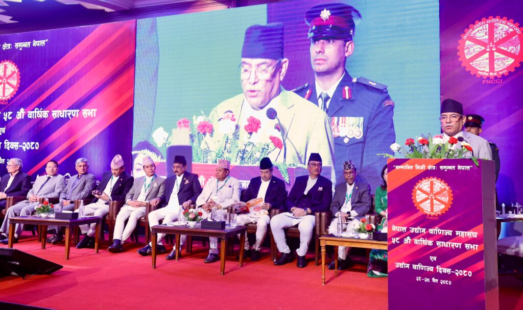 ‘अध्यादेश ल्याएर भएपनि कानून परिवर्तन गर्छु’ : प्रधानमन्त्री दाहाल