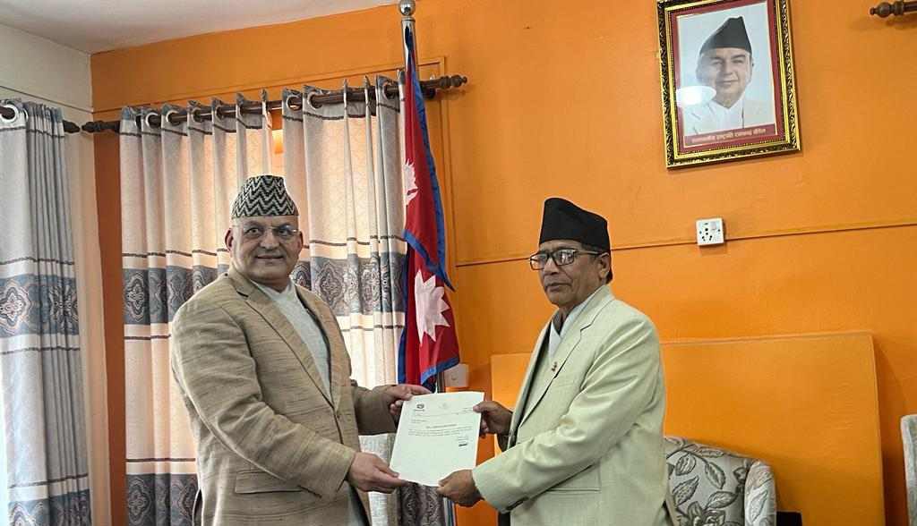 गण्डकीका मुख्यमन्त्री पाण्डेले दिए राजीनामा