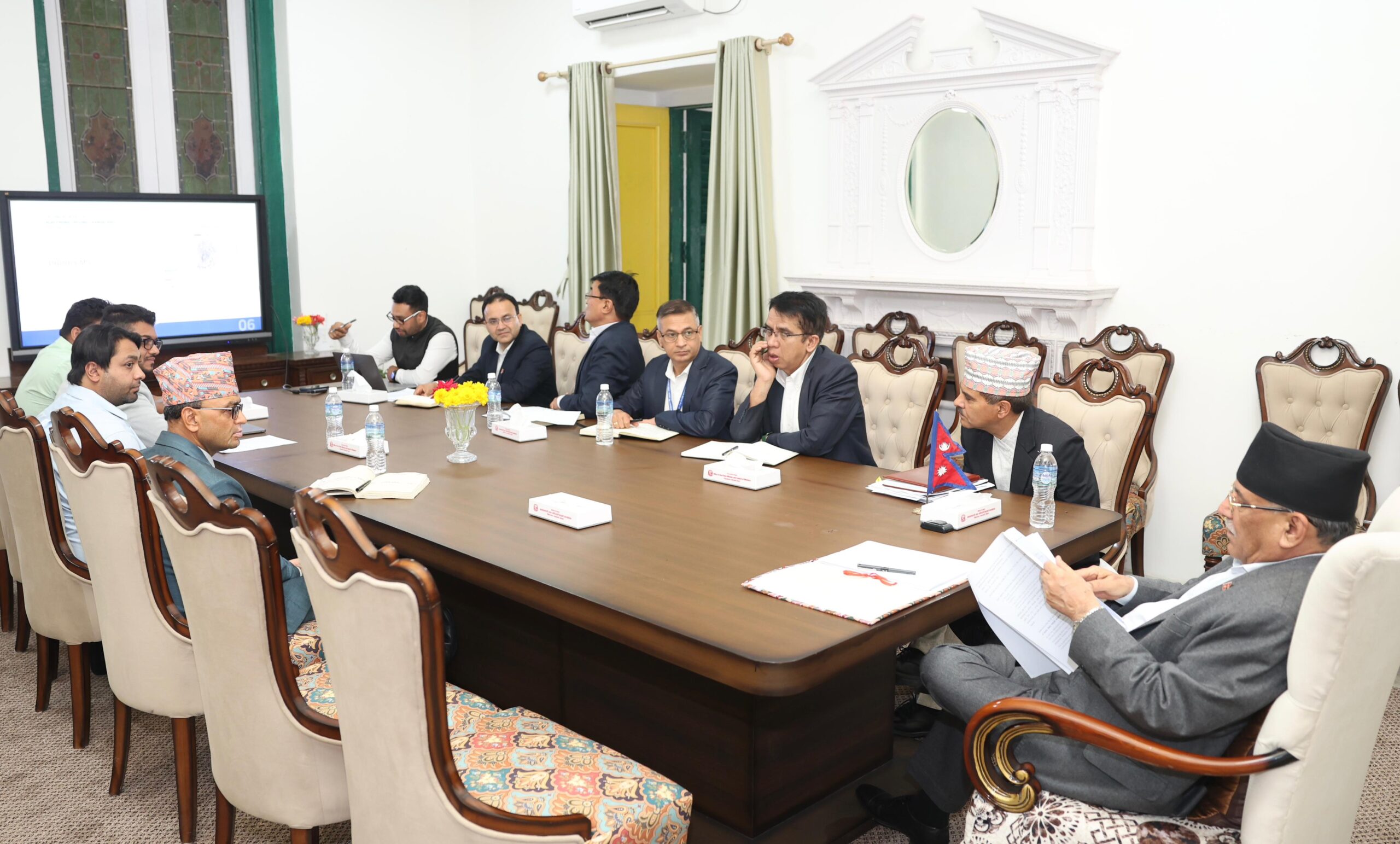 सवारी लाइसेन्सको समस्या समाधान गर्न विभागलाई प्रधानमन्त्री दाहालको निर्देशन