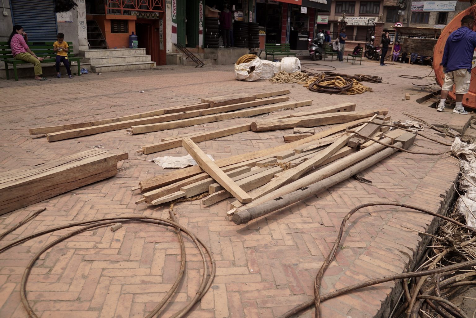 रातो मच्छिन्द्रनाथको रथ निर्माण प्रक्रिया सुरु (फोटोफिचर)