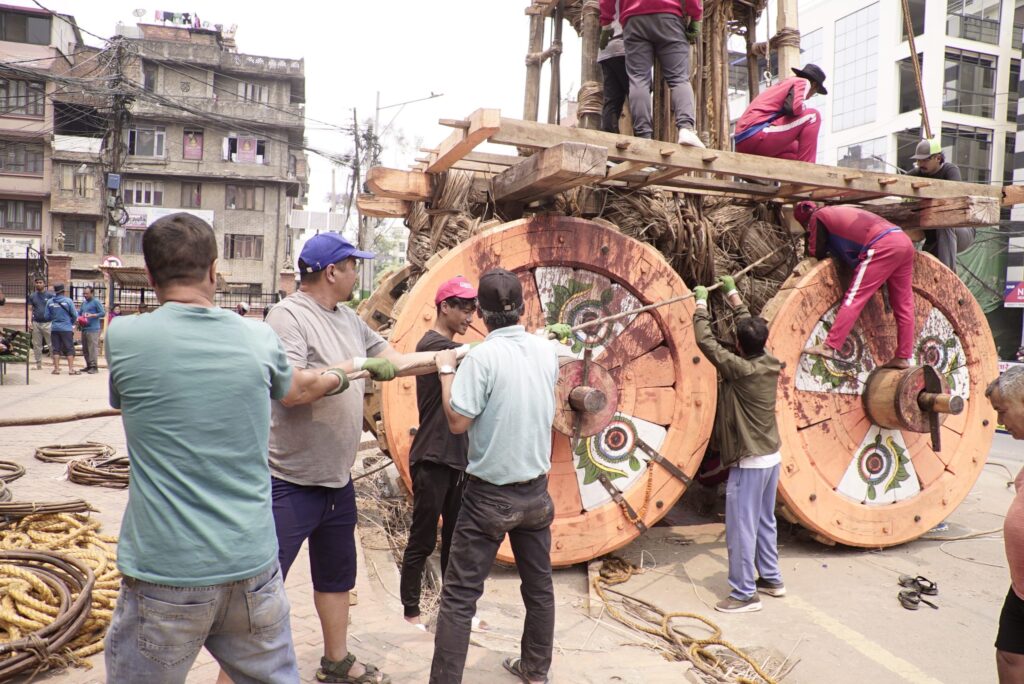 रातो मच्छिन्द्रनाथको रथ निर्माण प्रक्रिया सुरु (फोटोफिचर)