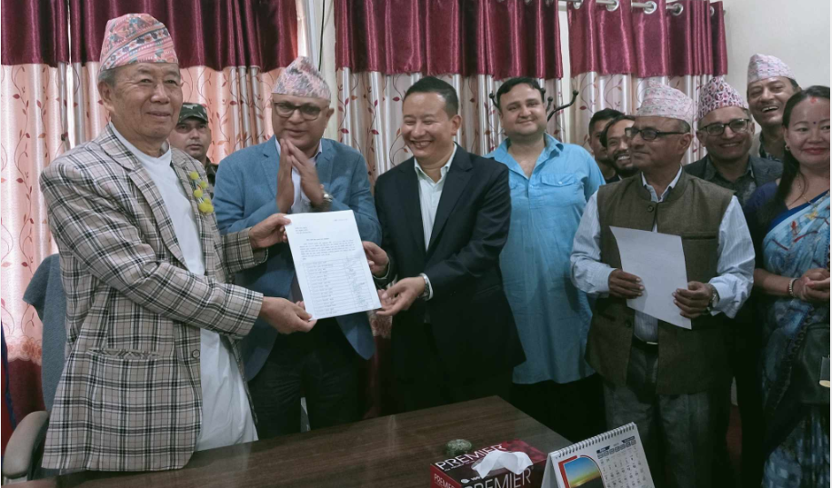 कोशीको मुख्‍यमन्त्रीमा हिक्मत कार्कीको दाबी पेश