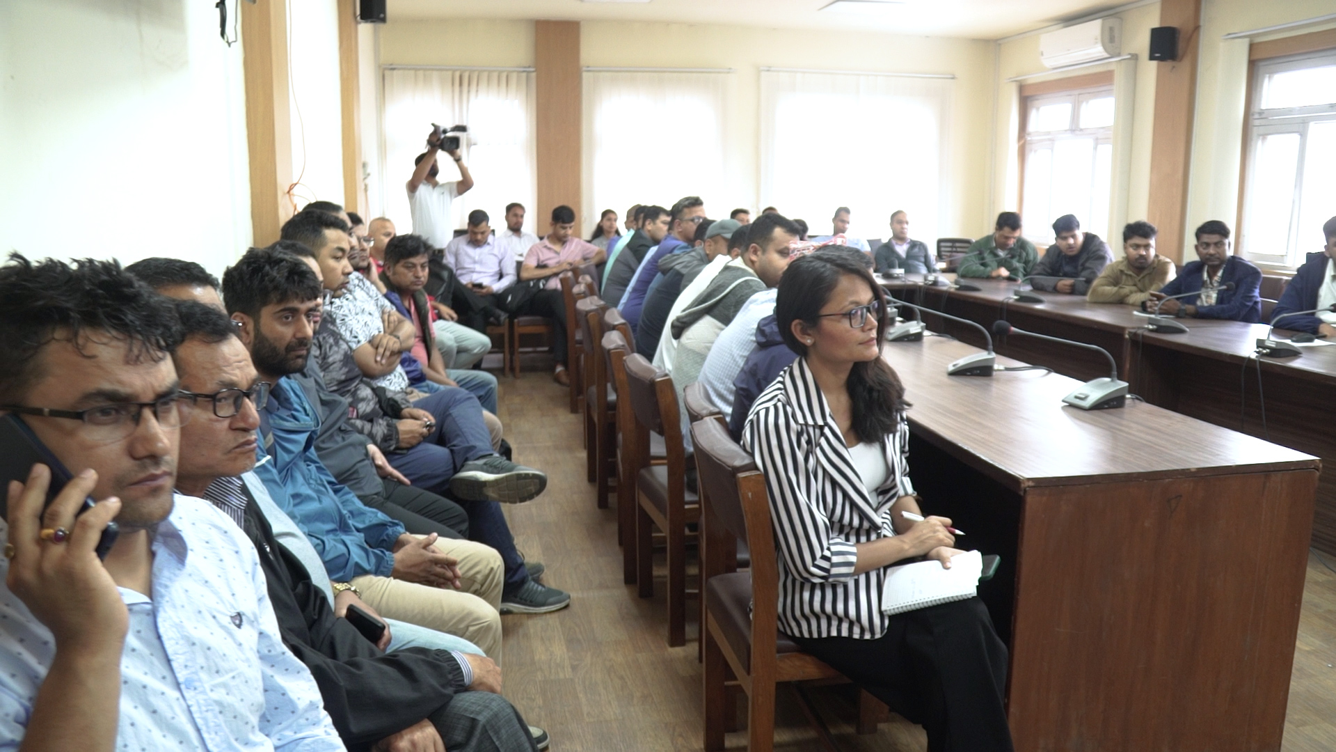 सरकारले औषधी व्यवसायीहरुमाथि अन्याय गरेको आरोप
