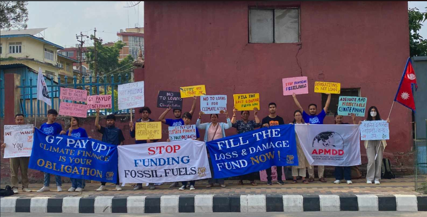 जी सेभेन राष्ट्रहरुसंग जलवायु वित्त भुक्तानीको माग गर्दे नागरिक समाजले बुझाए ज्ञापनपत्र