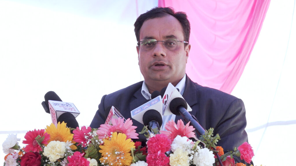 देशभित्र र विदेशबाट फर्केका अनुभवी मिलेर रोजगारी सिर्जना गर्न सकिन्छ : मन्त्री लम्साल
