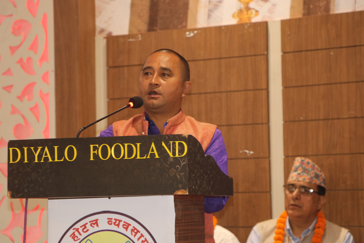 नेपाली होटल व्यवसायी संघको १३ औं अधिवेशन : अध्यक्षमा पुनः ढकाल सर्वसम्मत चयन