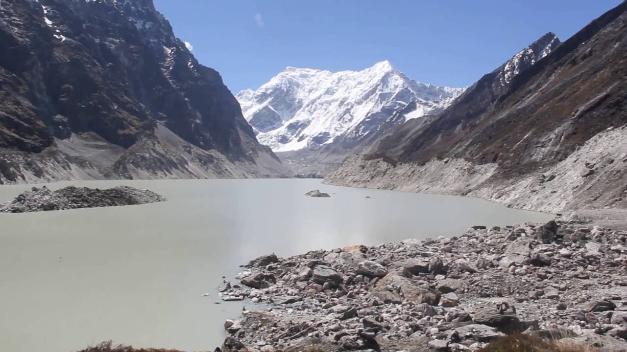 हिमतालको जोखिम : मुस्ताङको थासाङमा फेरि हिमपहिरो