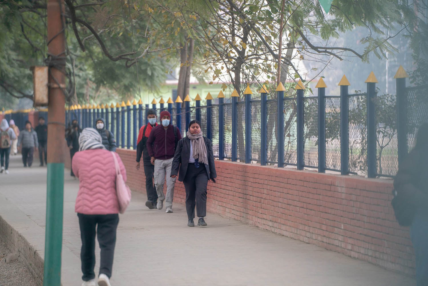 हुस्सु र कुहिरोले काठमाडौंको जनजीवन प्रभावित (तस्वीरहरु)