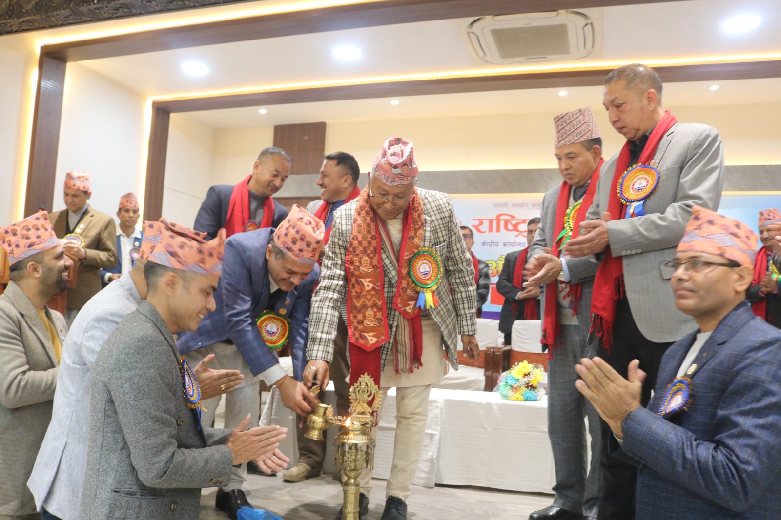 पूर्वमन्त्री श्रेष्ठको प्रमुख आतिथ्यतामा राष्ट्रिय व्यापार संघको २० औं वार्षिक साधारणसभा सम्पन्न (फोटोफिचर)