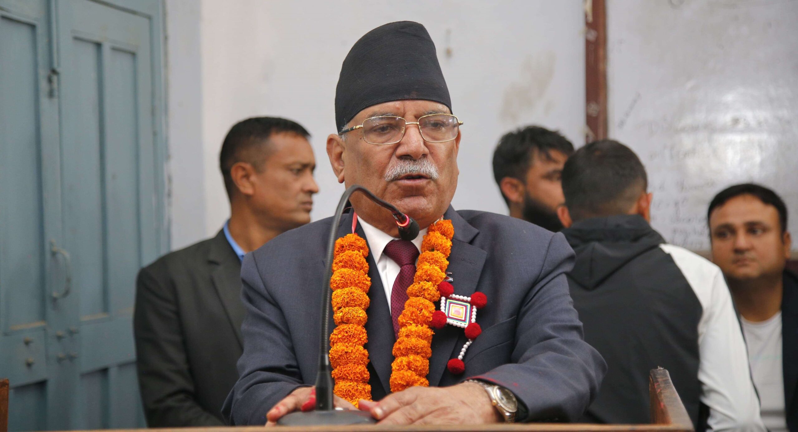 अब हाम्रो पार्टी उत्पीडित समुदायमै केन्द्रित हुनेछ : प्रचण्ड