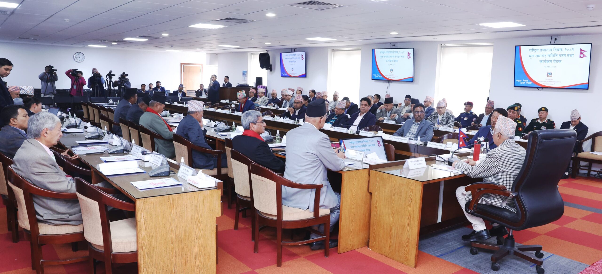 प्रजातन्त्र दिवस नमान्ने कुरा लोकतान्त्रिक हुन सक्दैन, यसलाई भव्यताका साथ मनाउनुपर्छ : प्रधानमन्त्री