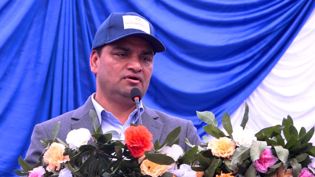 स्वास्थ्य क्षेत्रलाई नीतिगत रुपमा व्यवस्थित गर्ने काम जारी छ : मन्त्री पौडेल