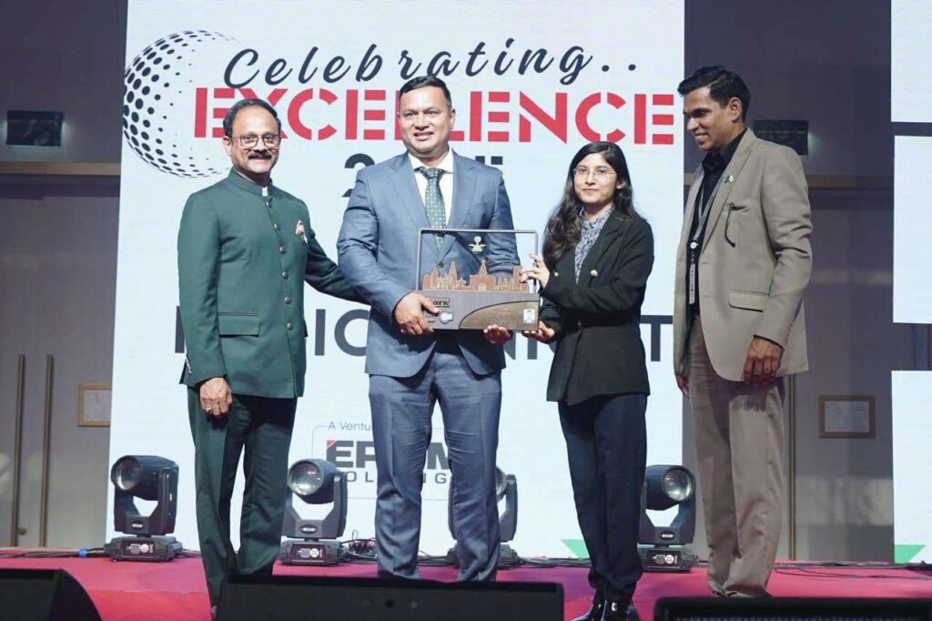 बहराइनमा आयोजित बिजनेस समिटमा व्यवसायी रघु पुरीले पाए ‘बेस्ट रिक्रुटमेन्ट पार्टनरशीप अवार्ड’