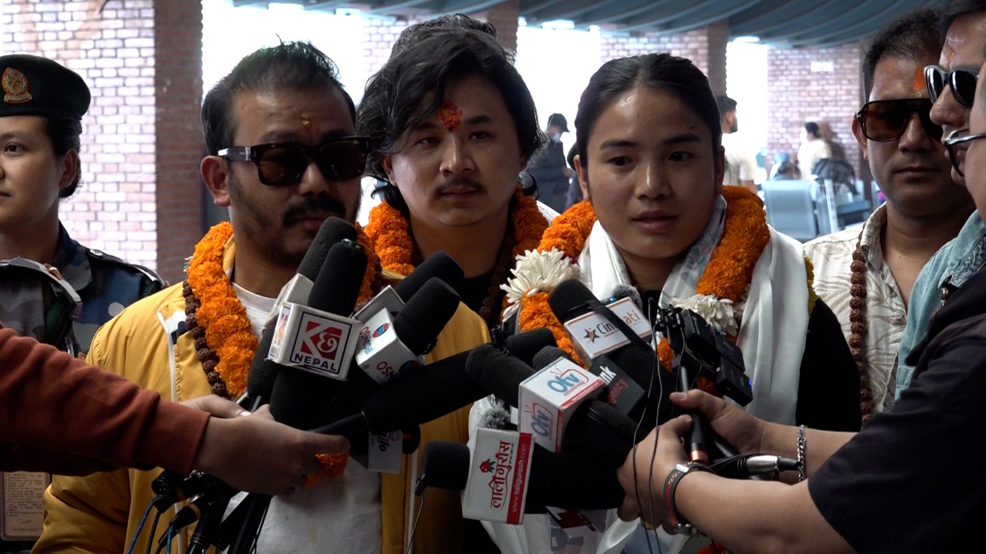 ग्रिसबाट नेपाल आइपुगेकी एन्जिला भन्छिन् : ‘दर्शकको मायाले तान्यो’