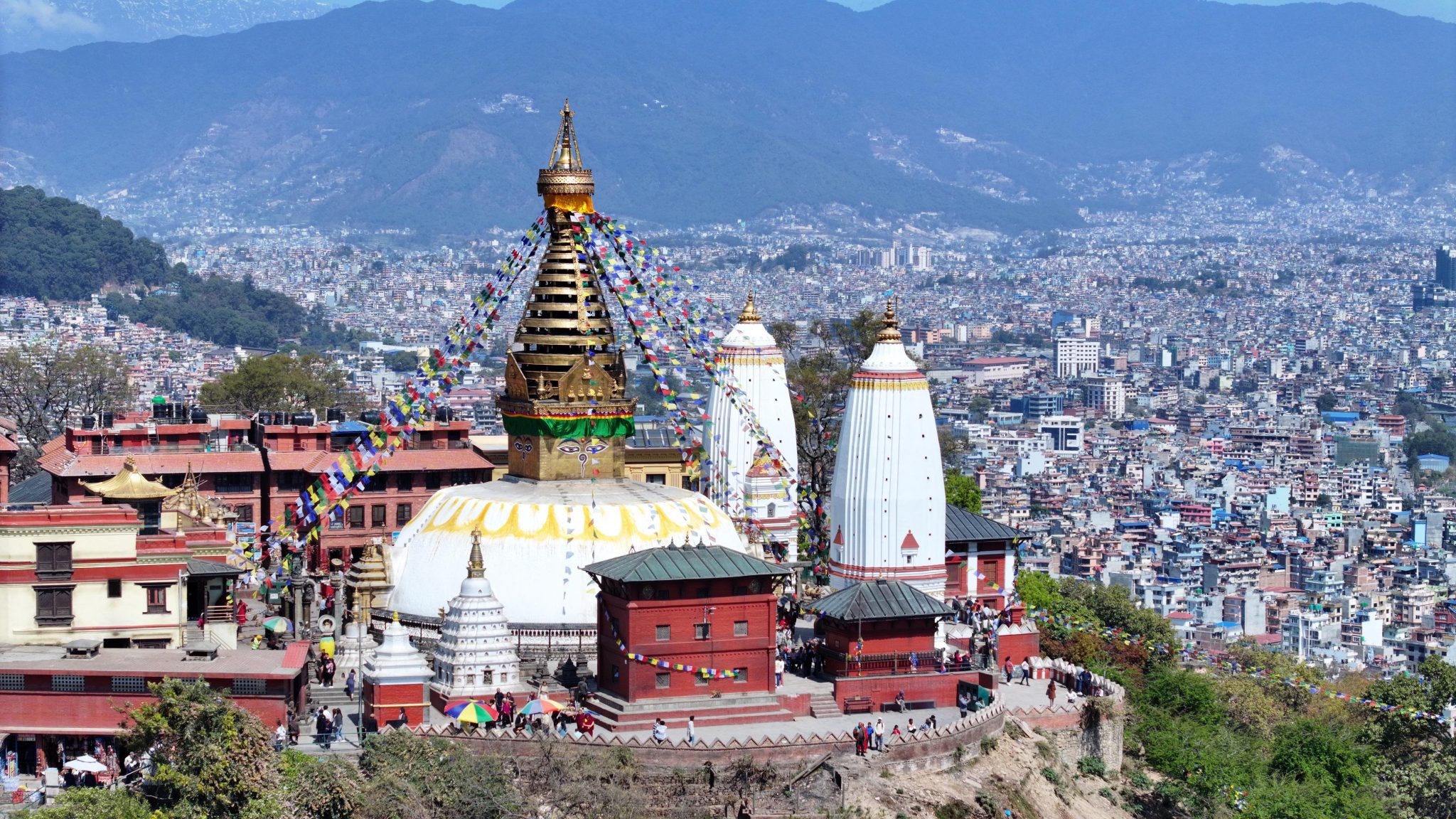 मौसम खुलेसँगै यस्तो देखियो काठमाडौं उपत्यका (तस्वीरहरु)