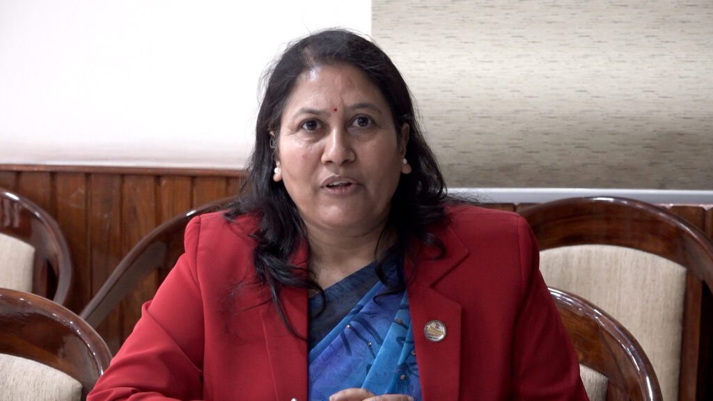 शिक्षामन्त्री विद्या भट्टराईले दिइन् राजीनामा