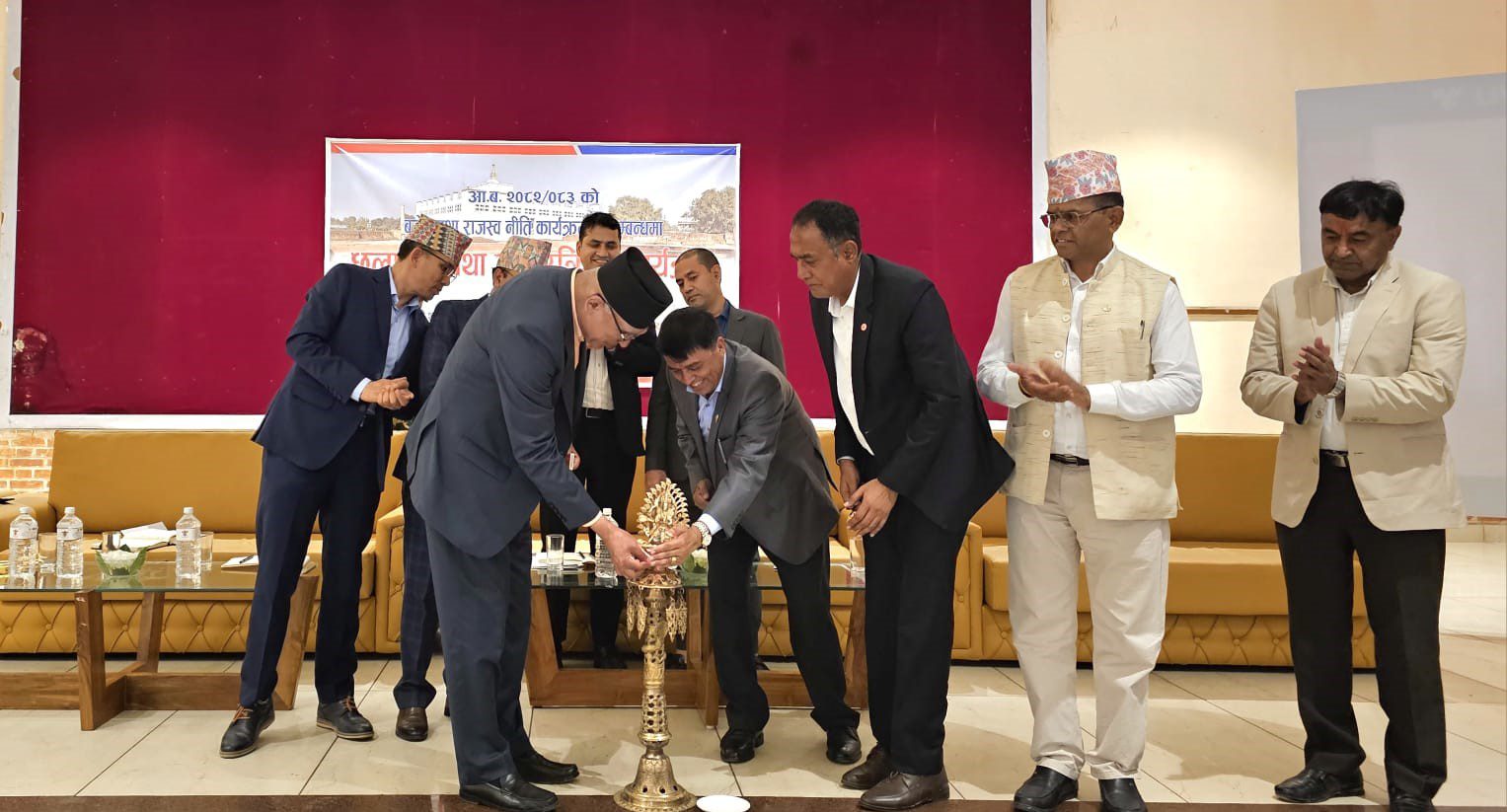 उच्चस्तरीय आर्थिक सुधार आयोगका सुझाव अनुरुप बजेट निर्माण गर्न अध्यक्ष ढकालको आग्रह