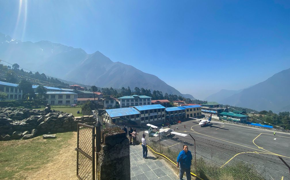 साहस, सौन्दर्य र जोखिमको संगम : ‘तेन्जिङ–हिलारी विमानस्थल’