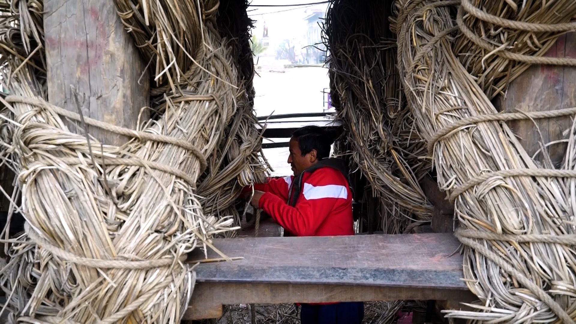 तस्वीरमा हेरौँ सेतो मच्छिन्द्रनाथ रथयात्राको तयारी