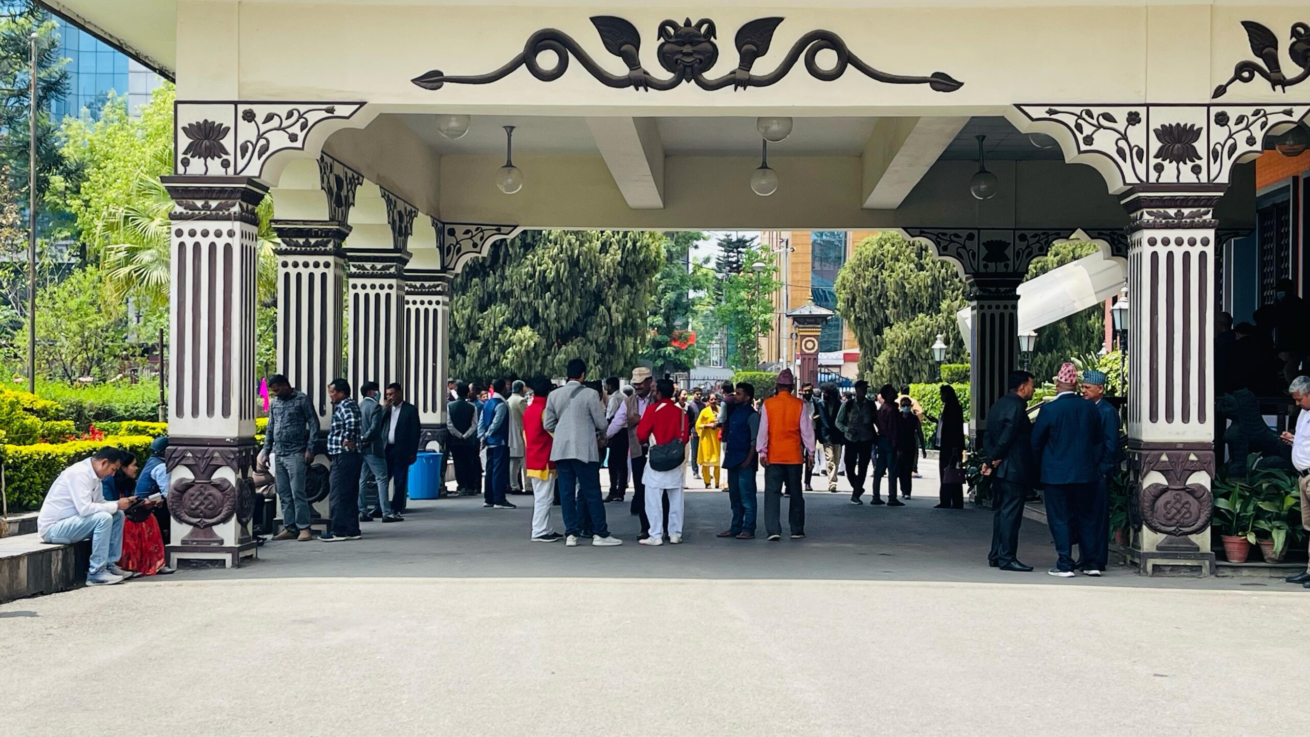 हल बुकिङ नहुदा जनमत र नागरिक उन्मुक्ति पार्टीबीचको एकता घोषणासभा सुरु हुन सकेन