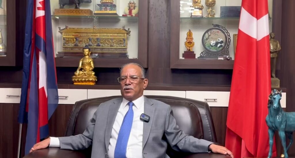 सबै नेता उस्तै भन्नु गलत : प्रचण्ड
