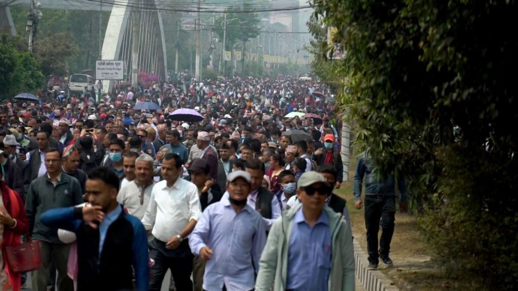 शिक्षक महासंघद्वारा अनिश्चितकालीन शैक्षिक हडताल घोषणा
