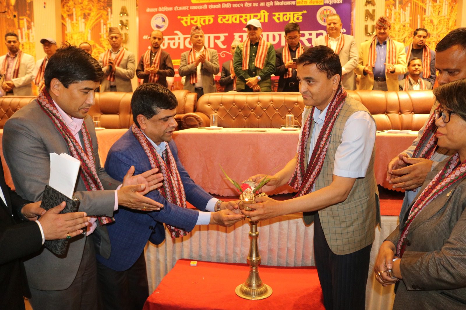 प्रगतिशिल मञ्च र लोकतान्त्रिक एशोसिएसनको असन्तुष्ट पक्ष एकठाउँमा उभिए, गेलालको नेतृत्वमा उम्मेदवारी घोषणा