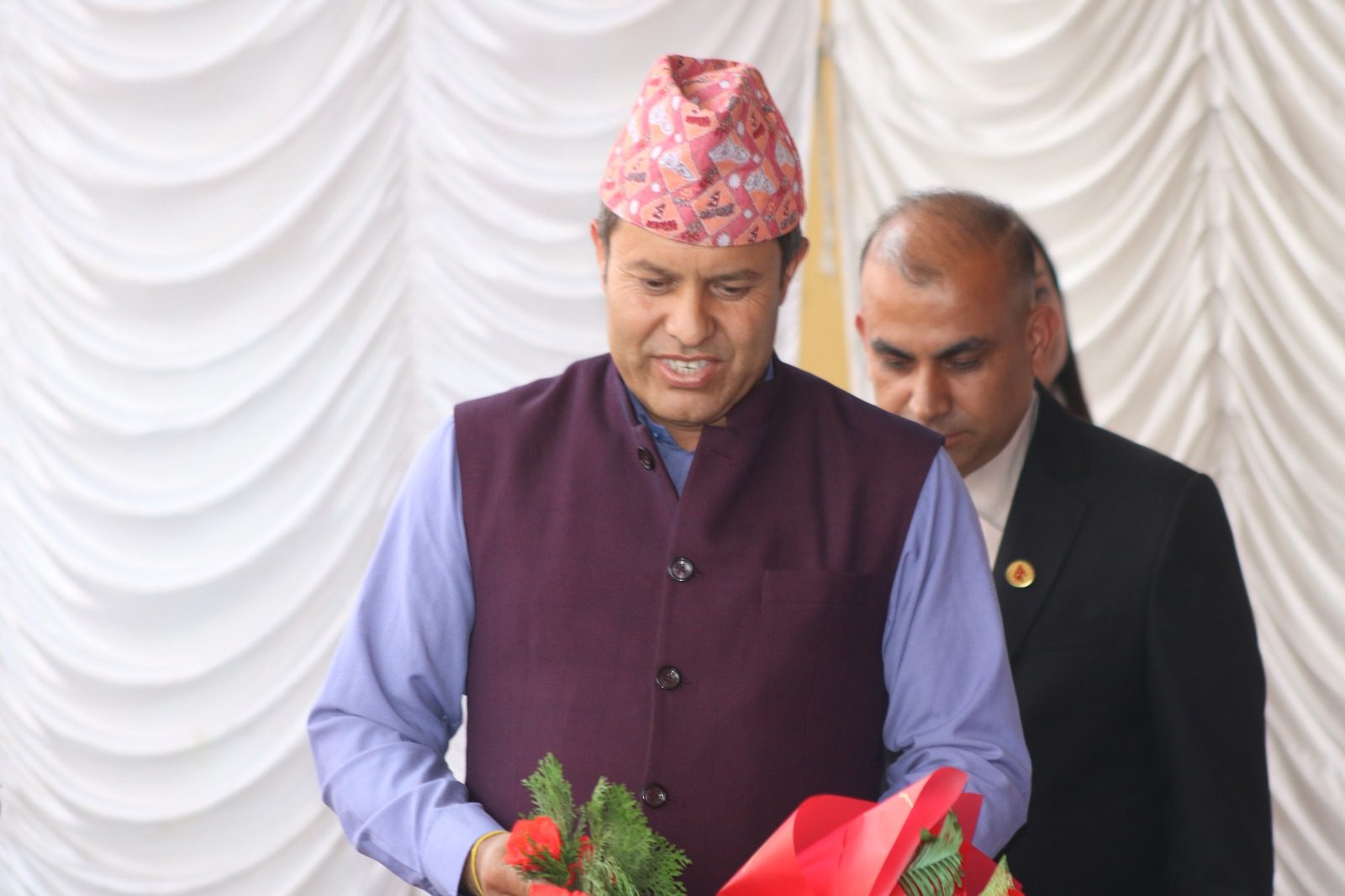 यूरो स्कुल सृजनानगर : एकैपटक ३९ जना विद्यार्थी भए दिक्षित (फोटोफिचर)