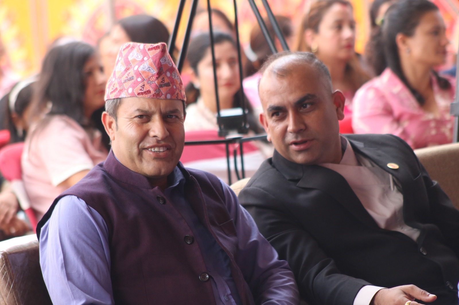 यूरो स्कुल सृजनानगर : एकैपटक ३९ जना विद्यार्थी भए दिक्षित (फोटोफिचर)
