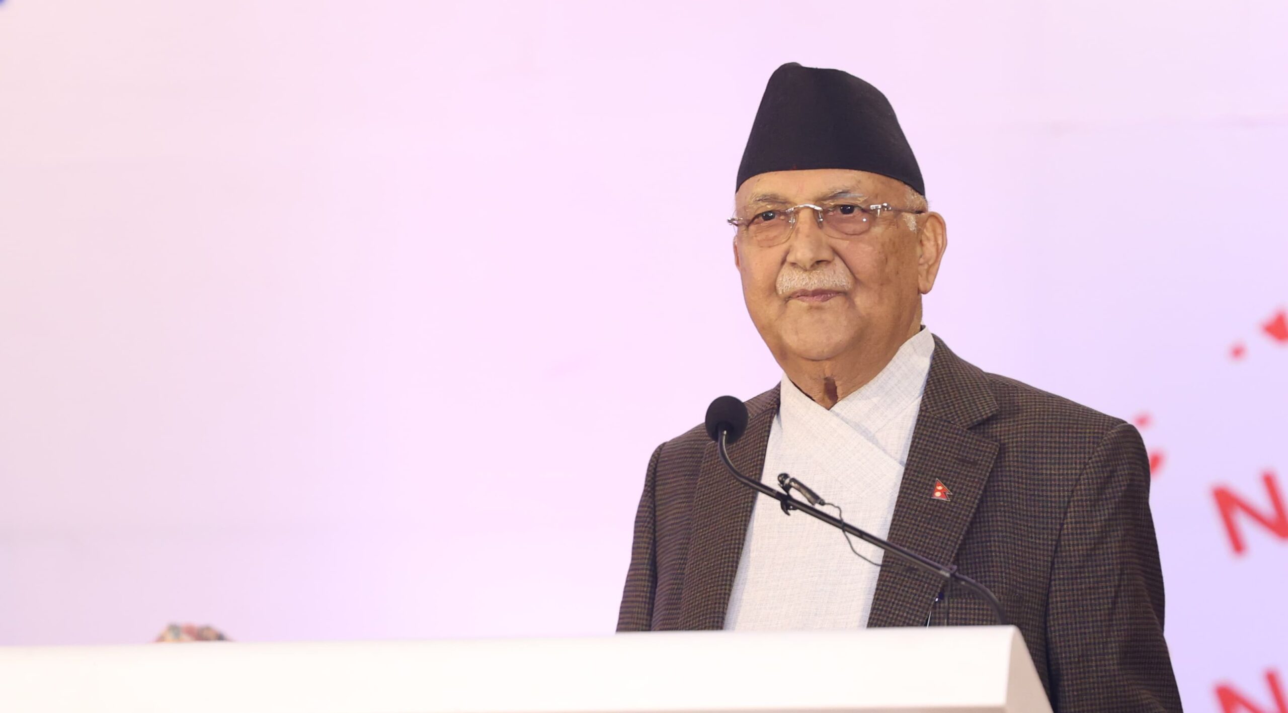प्रधानमन्त्री ओली आज महोत्तरी र बारा जाँदै