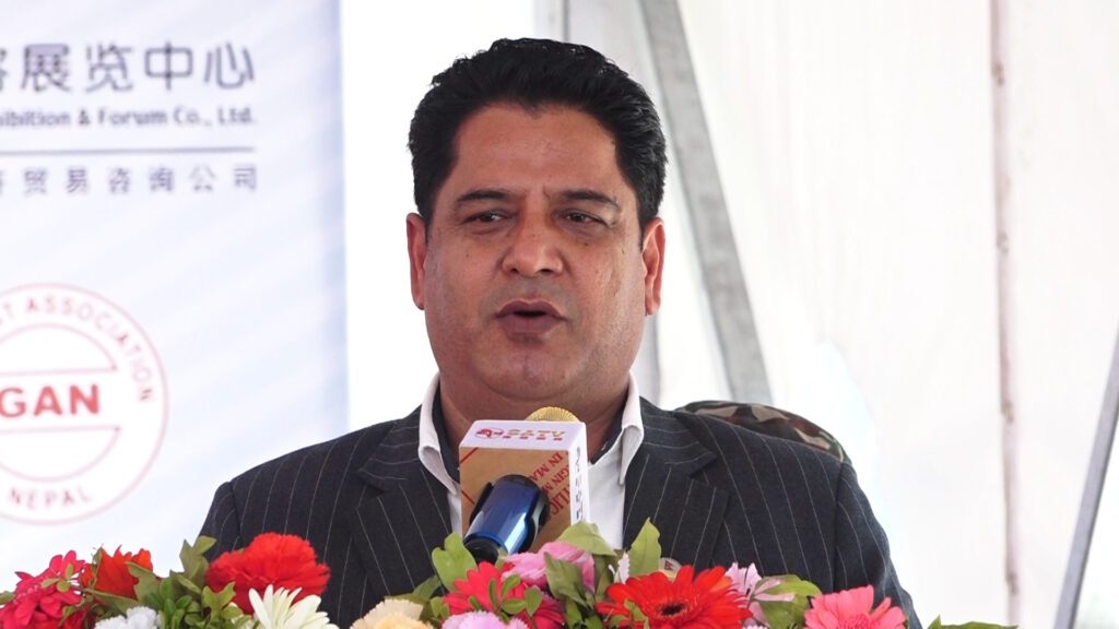 नेपालमा उत्पादन भएका वस्तुको निर्यात बढाउन मन्त्री भण्डारीको सुझाव