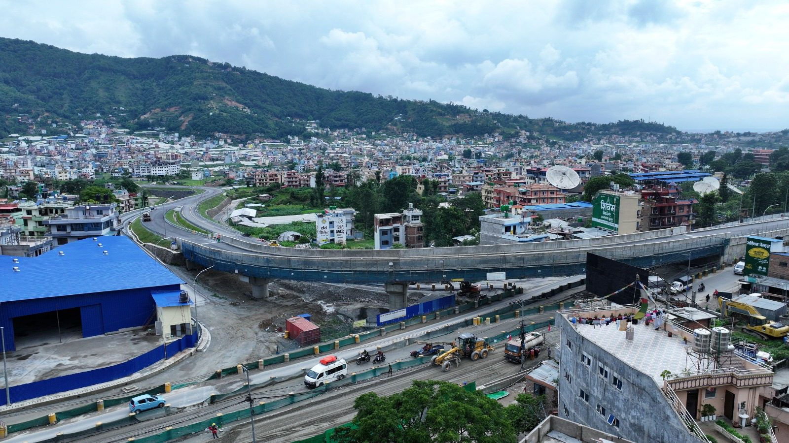 तस्बिरमा हेर्नुहोस् बलम्बु फ्लाइओभर र सुरुङ मार्ग