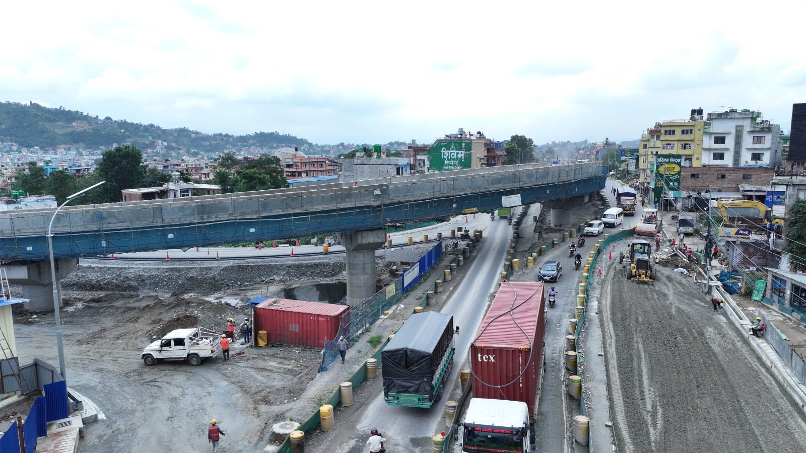 तस्बिरमा हेर्नुहोस् बलम्बु फ्लाइओभर र सुरुङ मार्ग