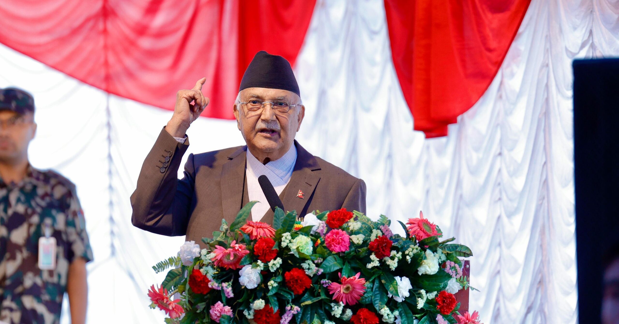 ग्वार्को फ्लाइओभर उदघाटन गर्दै प्रधानमन्त्री ओलीले भने : ‘देश विकासको बाटोमा अघि बढ्यो’