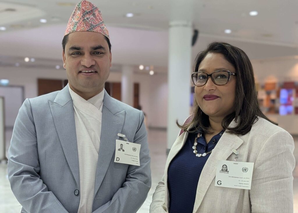स्वास्थ्य मन्त्री पौडेल र विश्व स्वास्थ्य संगठन क्षेत्रीय निर्देशक वाजेदबीच वार्ता