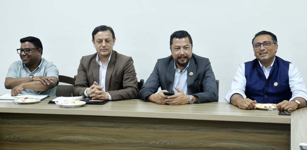 रास्वपाले बोलायो संसदीय दलको बैठक