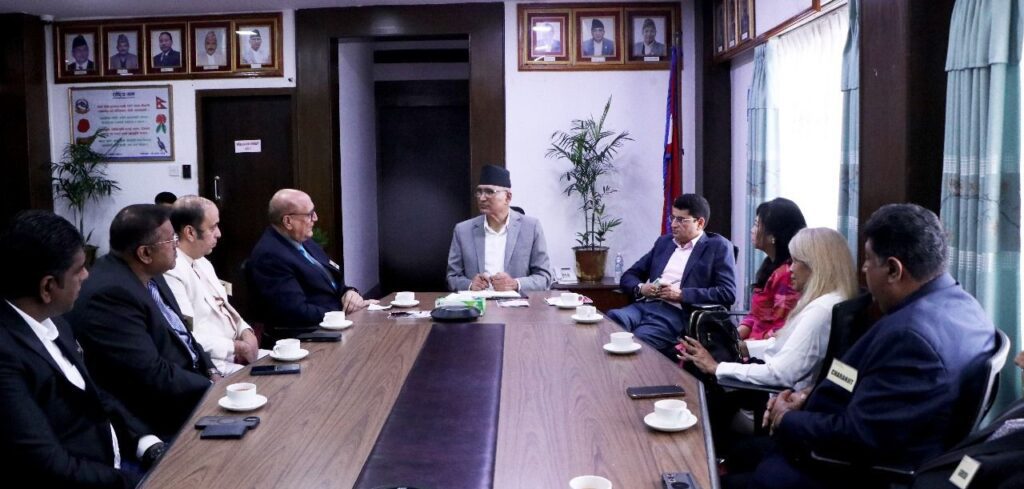 नेपालमा लगानी गर्न मलेसियाका लगानीकर्तालाई अर्थमन्त्री पौडेलको आग्रह