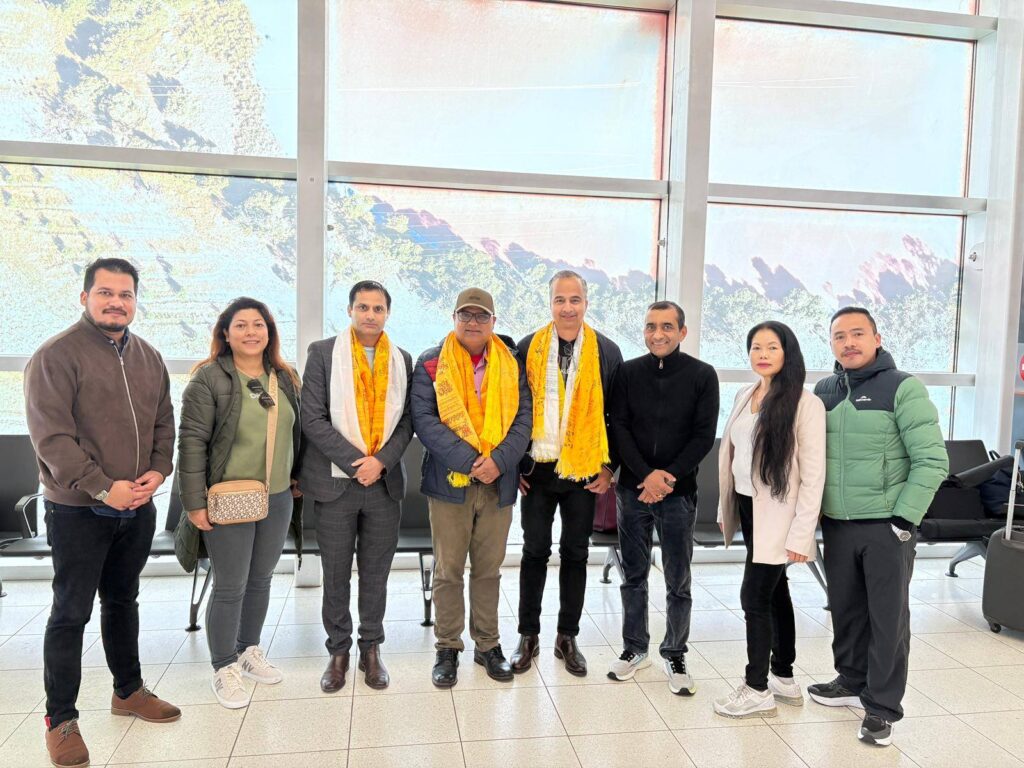 एनआरएनए अष्ट्रेलिया अध्यक्ष पदका उम्मेदवार ढकाल देशव्यापी दौडाहापछि उर्जा बोकेर पर्थ फर्किए