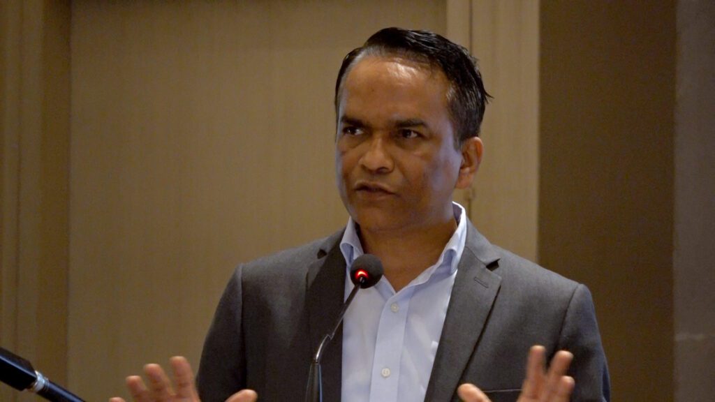 विपन्न र गरिबीको रेखामुनि रहेकाहरुलाई ऋणको पहुँचमा ल्याउनुपर्छ : गर्भनर पौडेल