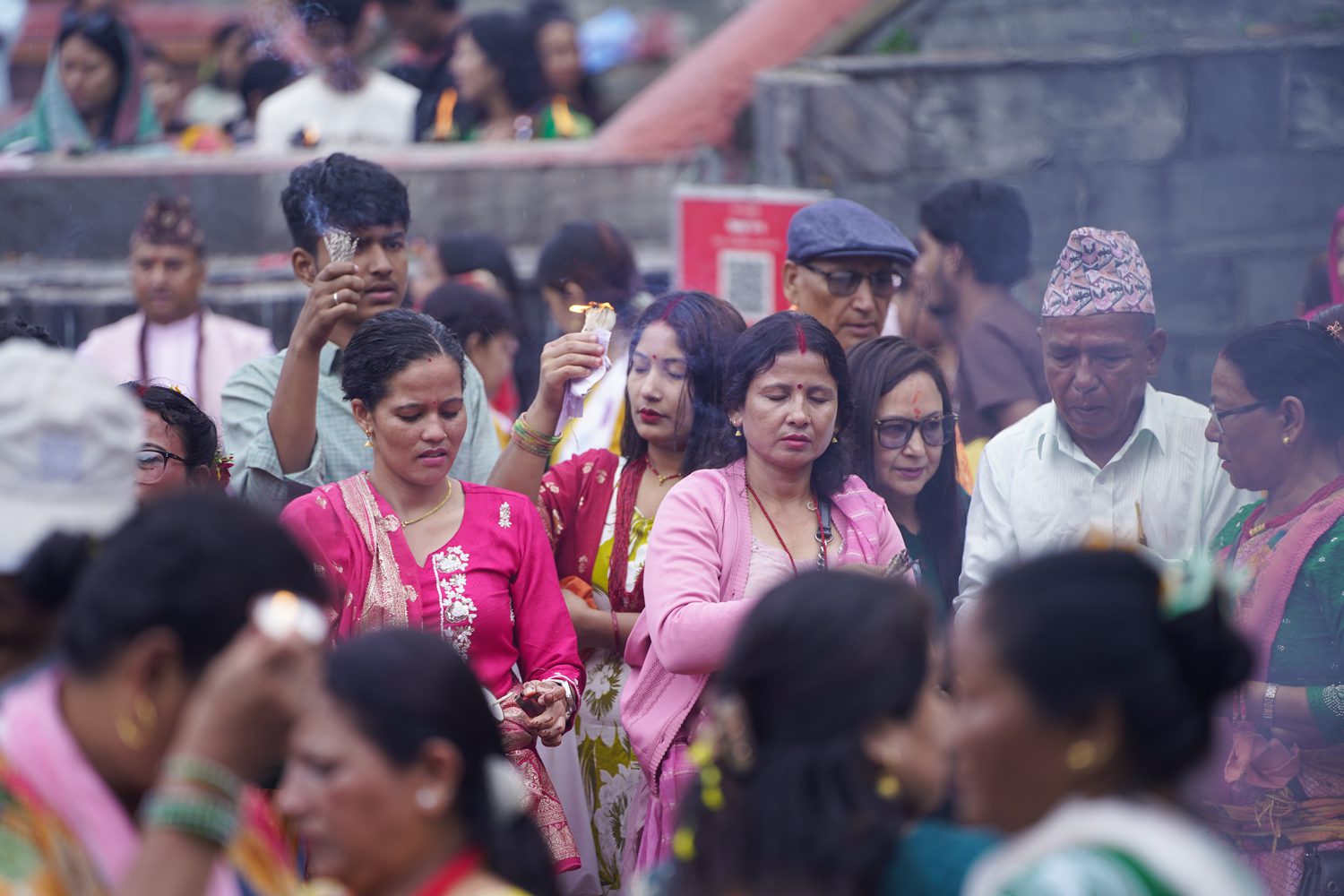 आज साउनको पहिलो सोमबार, यस्तो देखियो पशुपति (तस्बिरहरू)