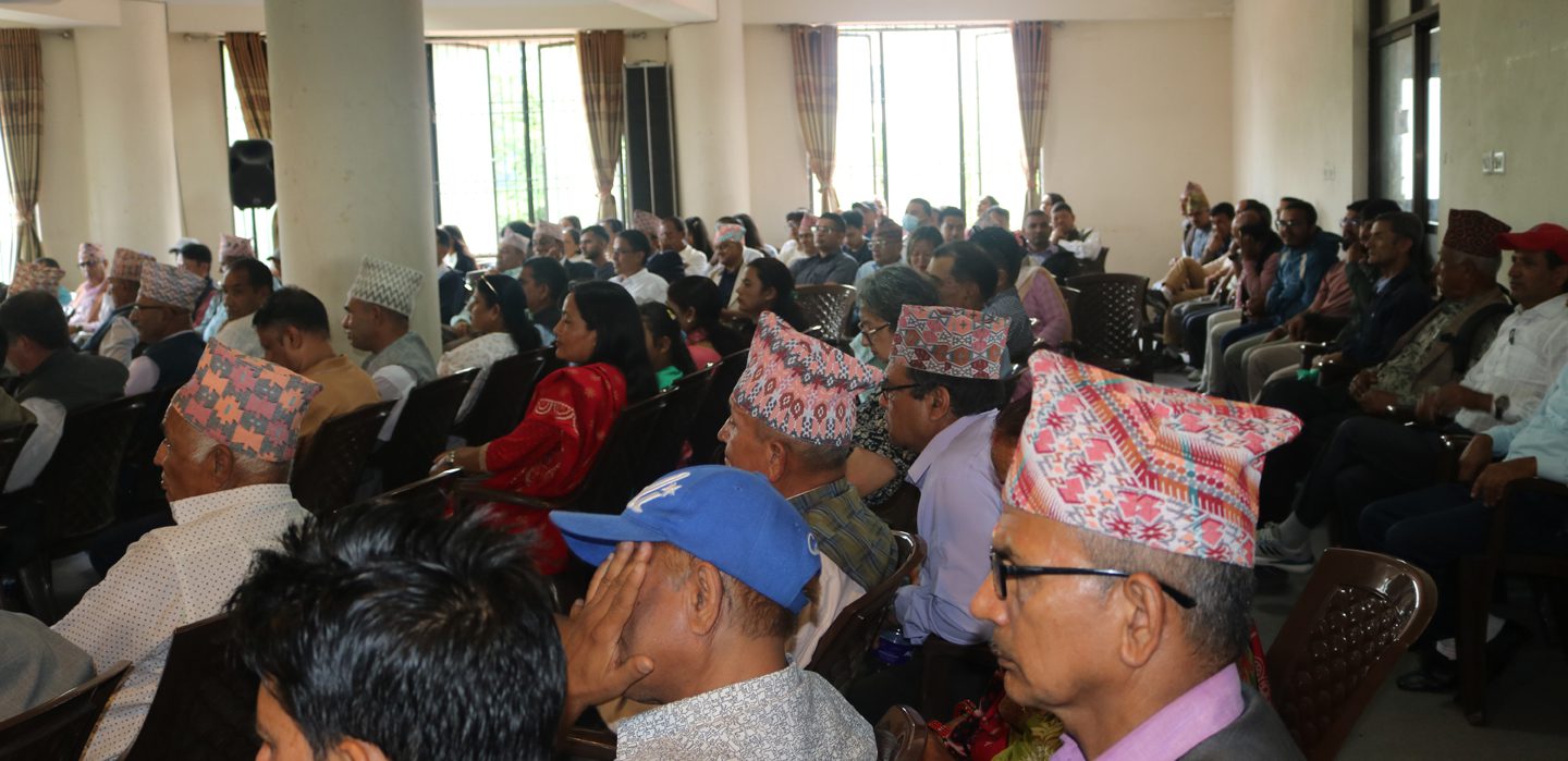 ‘प्रभाका चम्किला ताराहरु’ पुस्तक लोकार्पण एबम् अभिनन्दन कार्यक्रम सम्पन्न