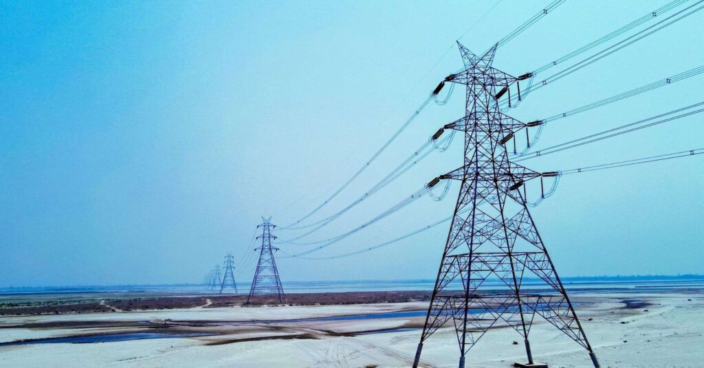 विद्युत प्राधिकरणले निजी क्षेत्रसँगको साझेदारीमा ४ ठुला प्रसारण लाईन निर्माण गर्ने