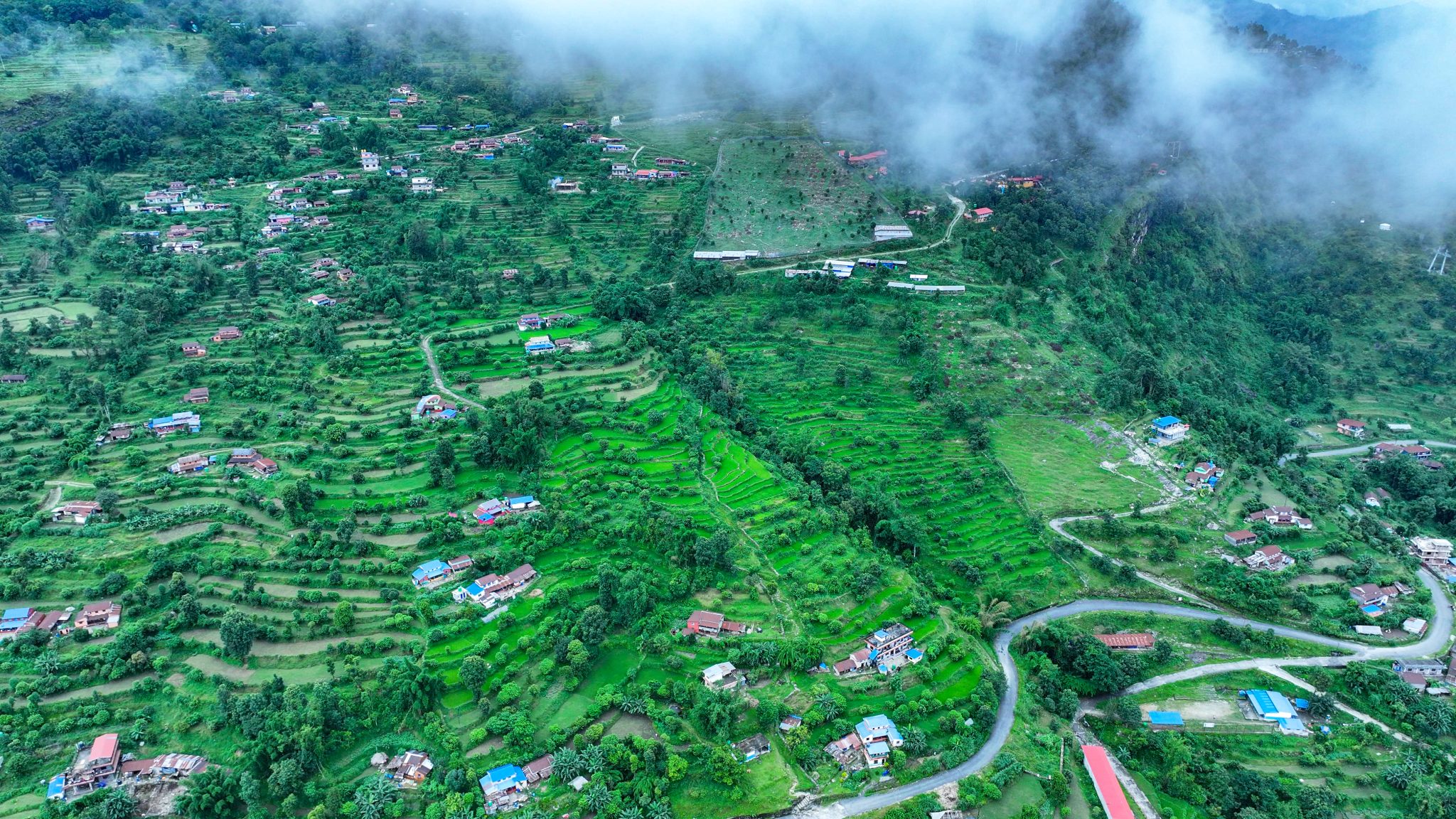 साराङकोट र साराङकोटबाट देखिएको फेवाताल (तस्वीरहरु)