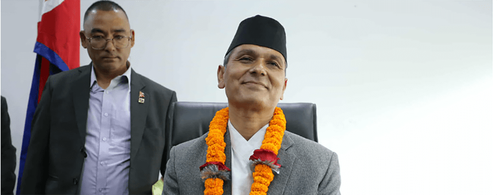 गृहमन्त्रीको पहिलो निर्णय : राष्ट्रिय शोक मनाउने, मृतक परिवारलाई एक लाख किरिया खर्च